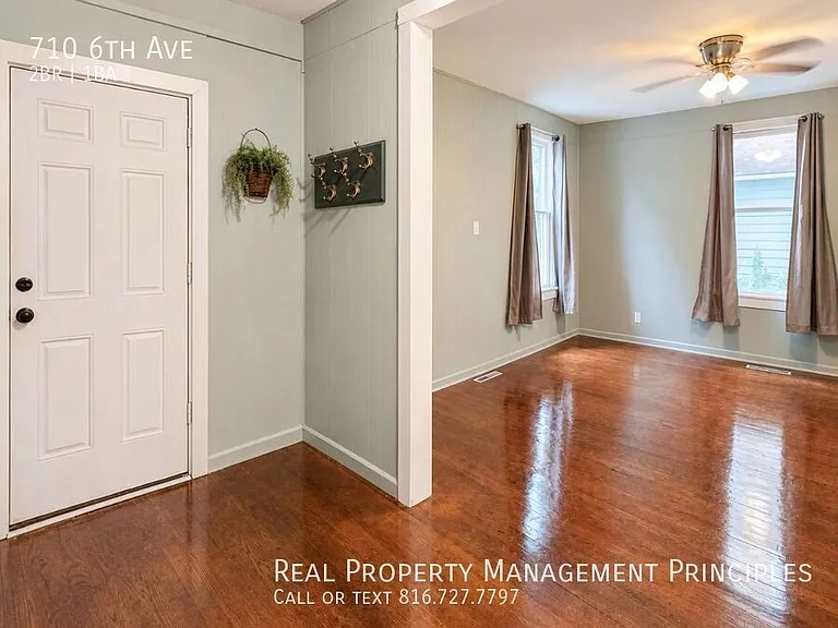 710 6th Ave — Photo 2