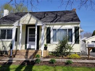 39 Charles Ave, Nazareth, PA 18064