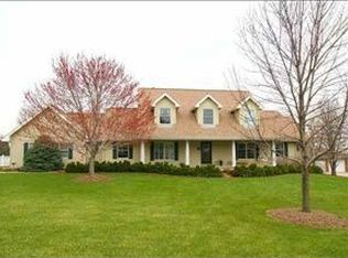 21808 Trailridge Blvd, Elkhorn, NE 68022