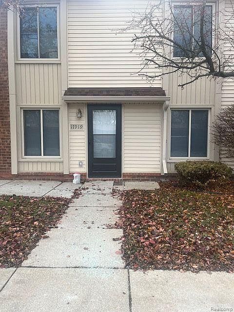 1st image of 17919 Phyllis St