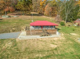 3392 Smithtown Rd, Morgantown, WV 26508