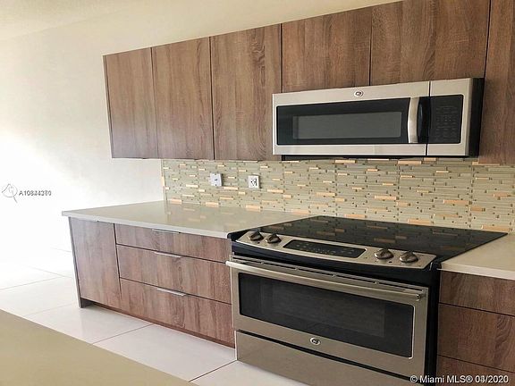 5th image of 7805 NW 104th Ave APT 34