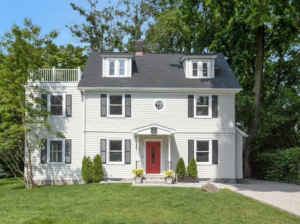 133 Stamford Avenue, Stamford, CT 06902