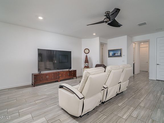 4th image of 9525 W GETTY Drive