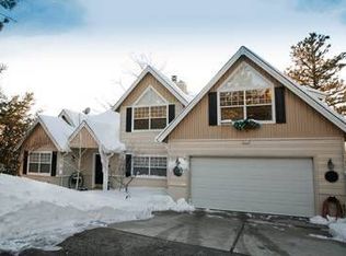 27311 Matterhorn Dr, Lake Arrowhead, CA 92352