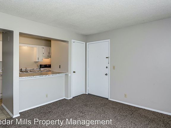 2nd image of 525 W 37th St N APT 102