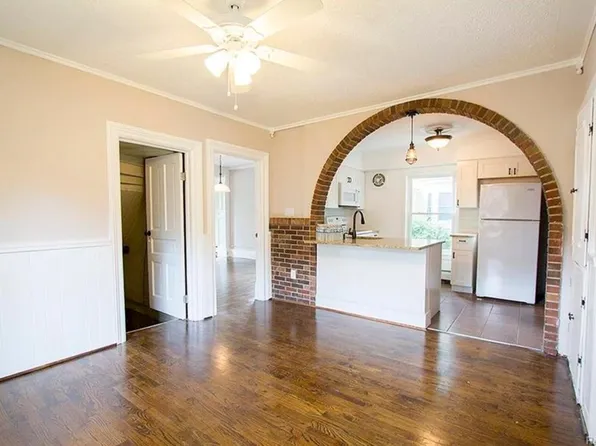 33614 Grand River Ave, Farmington, MI 48335