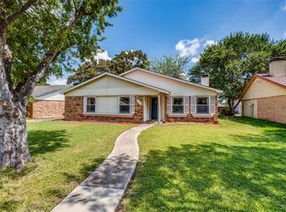 910 Navasota Dr, Garland, TX 75040
