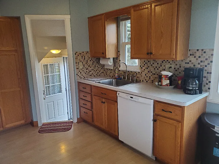 1170 Dover Center Rd — Photo 35