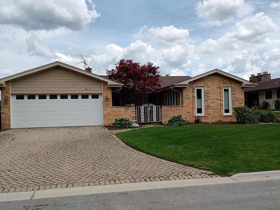 1st image of 2813 Briarwood Dr W