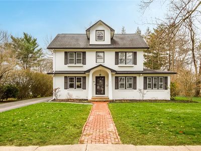 113 Stoneleigh Ct, Rochester, NY, 14618