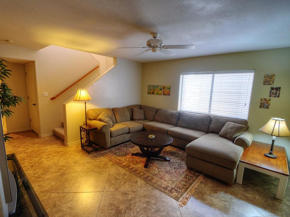 Basement family / bonus rm
