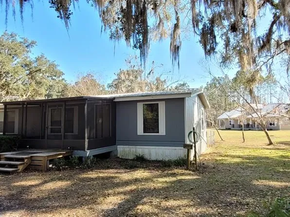 9621 SE County Road 319, Trenton, FL 32693
