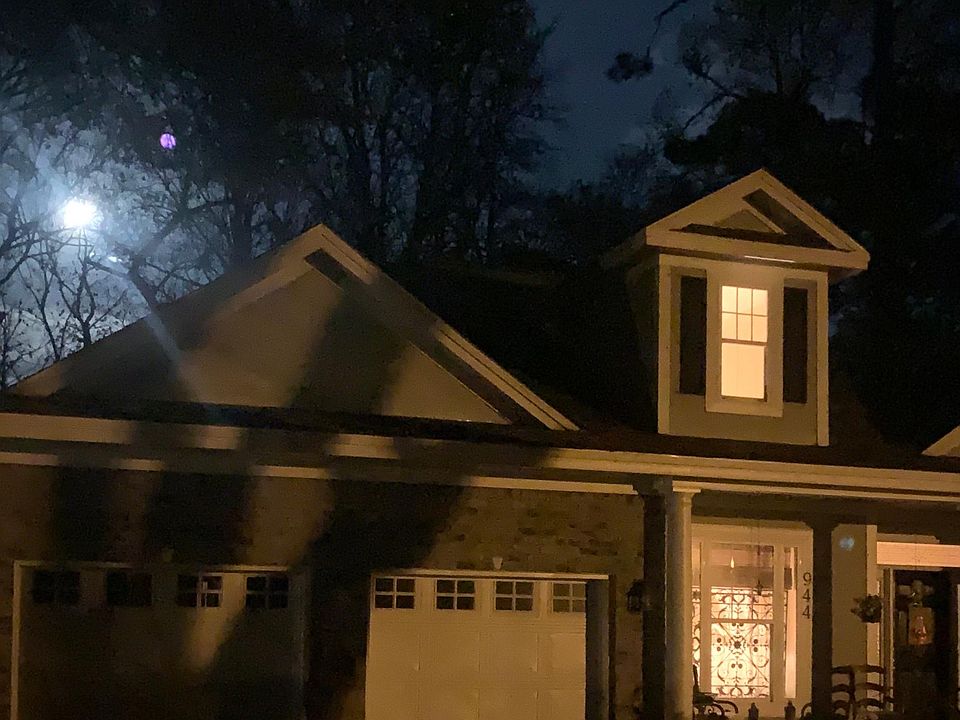 1st image of 944 Morrall Dr