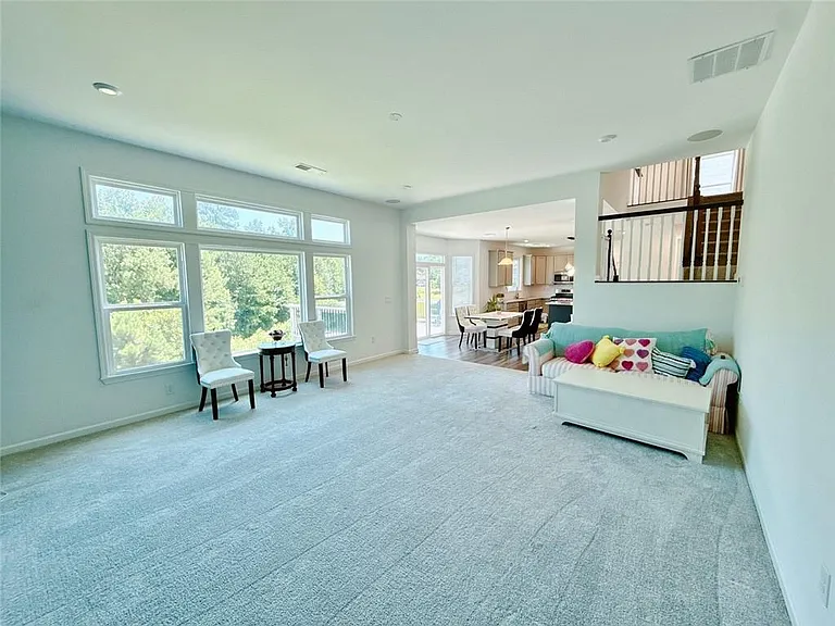 1810 Primrose Park Rd — Photo 11