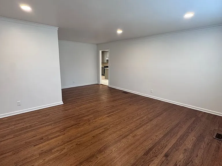 4130 E 22nd Pl — Photo 2