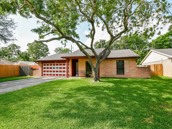 2614 Cobble Ridge Drive, Sugar Land, TX 77498