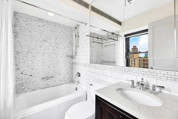 Sold by Douglas Elliman | media 15