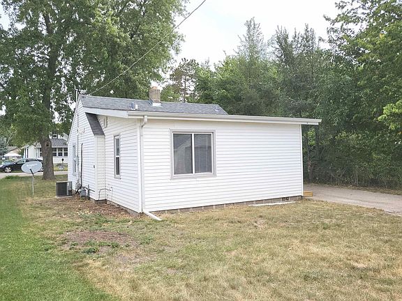 3rd image of 735 Anna Ave