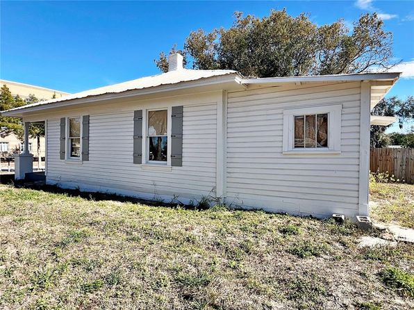 248 E Magnolia St, Groveland, FL 34736