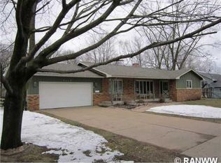 2916 Winsor Dr, Eau Claire, WI 54703