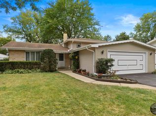 531 E South Broadway Ave, Lombard, IL