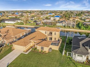 205 SE 4th Pl, Cape Coral, FL 33990