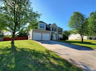 4159 Green Field Dr, Douglasville, GA 30135