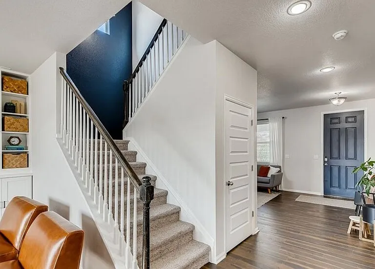 6572 Empire Ave — Photo 9