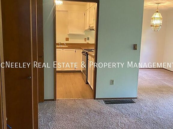 3rd image of 6762 SW 180th Ave