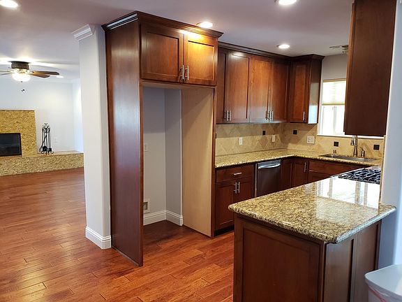 5th image of 5151 Brand Way