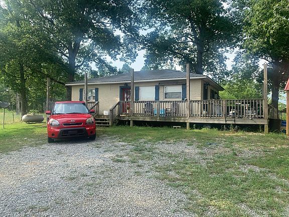 3rd image of 11593 E Highway 136