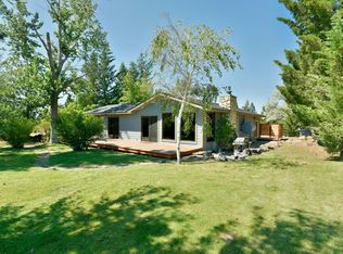 16826 Middlecoff Ct, Weed, CA 96094