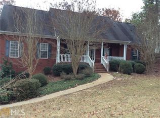 3436 Point View Cir, Gainesville, GA 30506