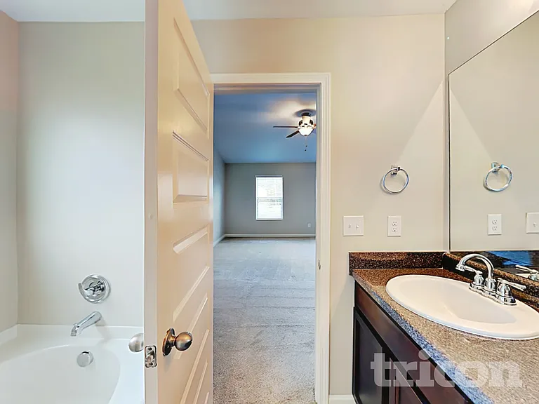 283 Pernell Dr — Photo 16