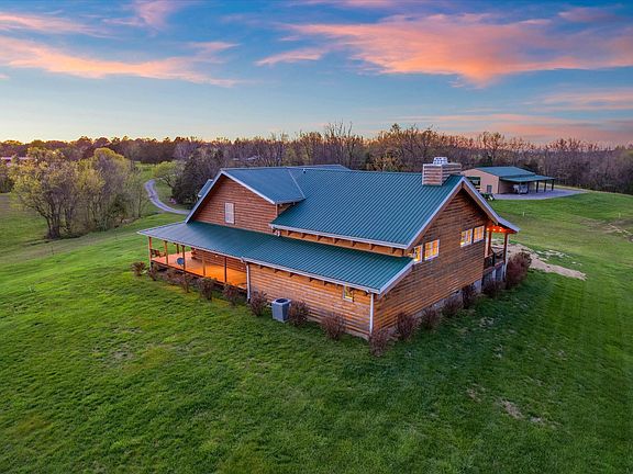 17th image of 1661 Martha Leeville Rd