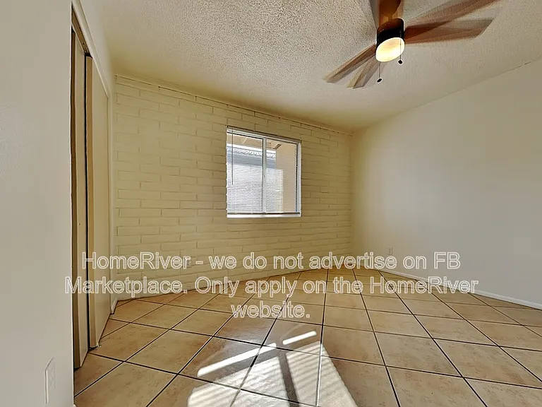 2460 Palisades Dr #2 — Photo 7
