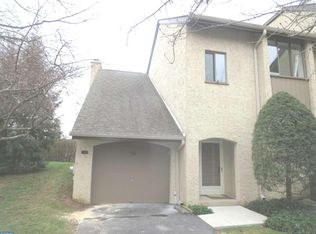 39 Golf Club Dr, Langhorne, PA