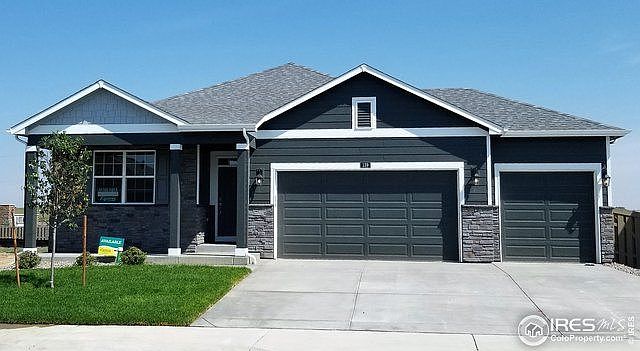 1st image of 141 Hidden Lake Dr