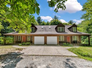16346 Taft Rd, Spring Lake, MI 49456