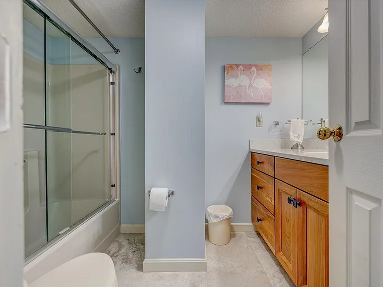 1 Seacliff Ave #3A — Photo 14