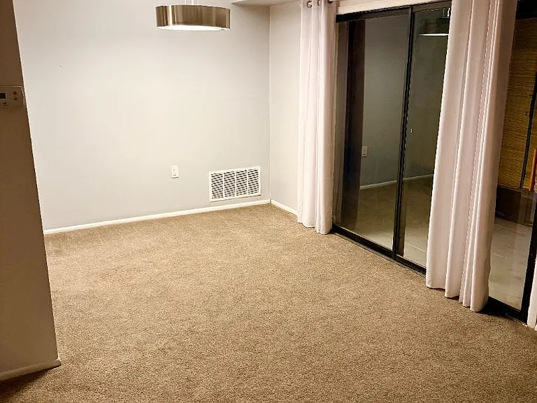 Unit Photo