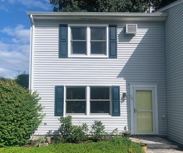 25 Greenhouse Lane, Poughkeepsie, NY, 12603