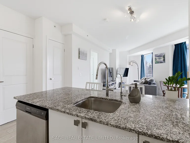 3655 Kingston Rd #303 — Photo 2