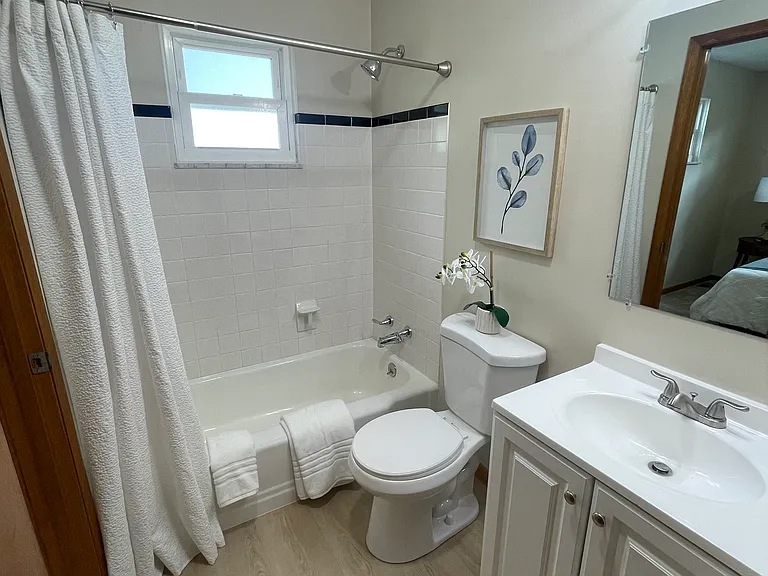 339 W Main St — Photo 7