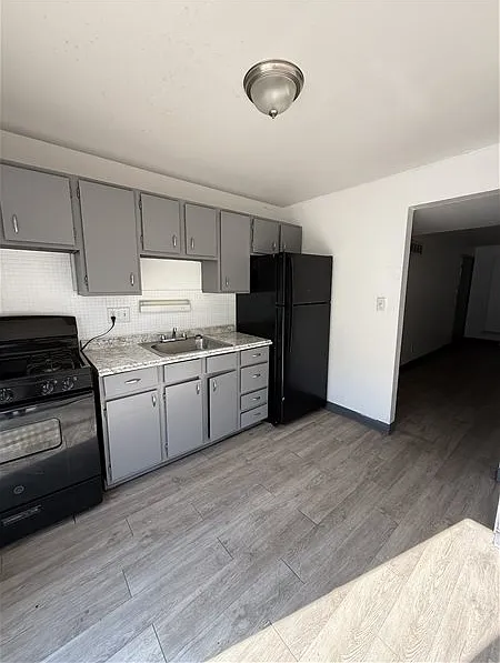 2628 Tyrell Dr — Photo 4