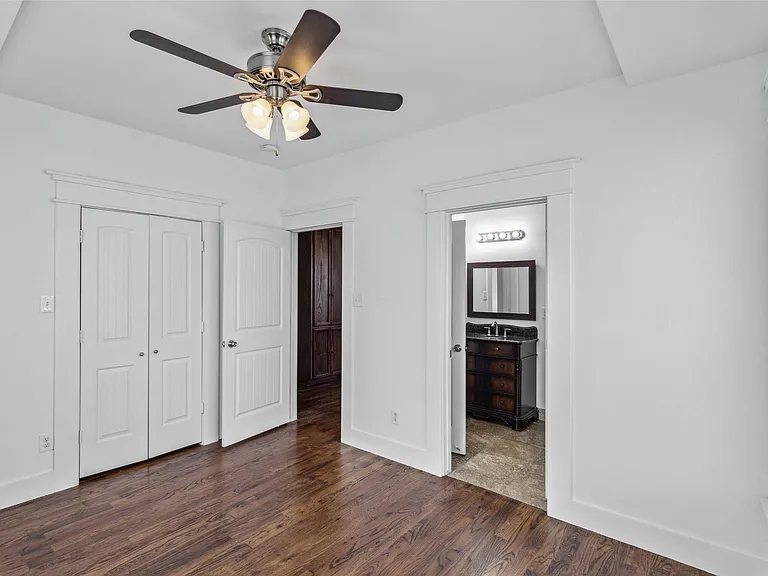 836 N Madison Ave #2 — Photo 9