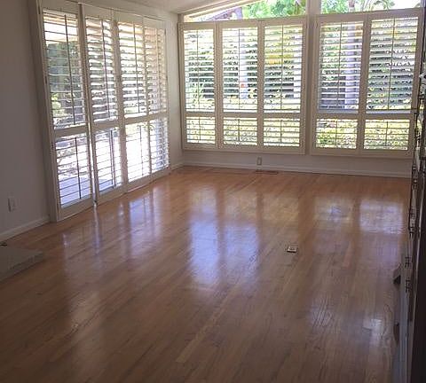 3rd image of 3210 Lucinda Ln
