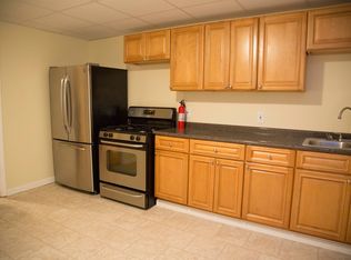 13 Langsberries Ave, North Providence, RI 02911