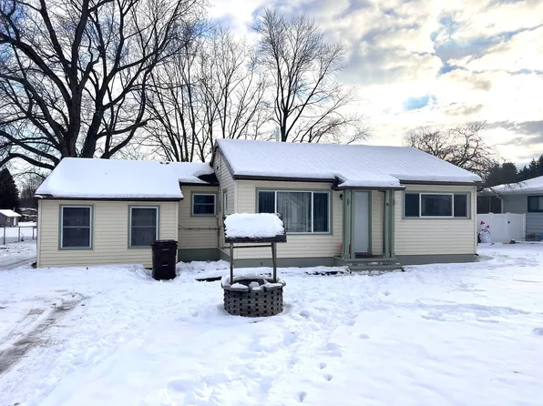 105 W South St, Morrice, MI 48857